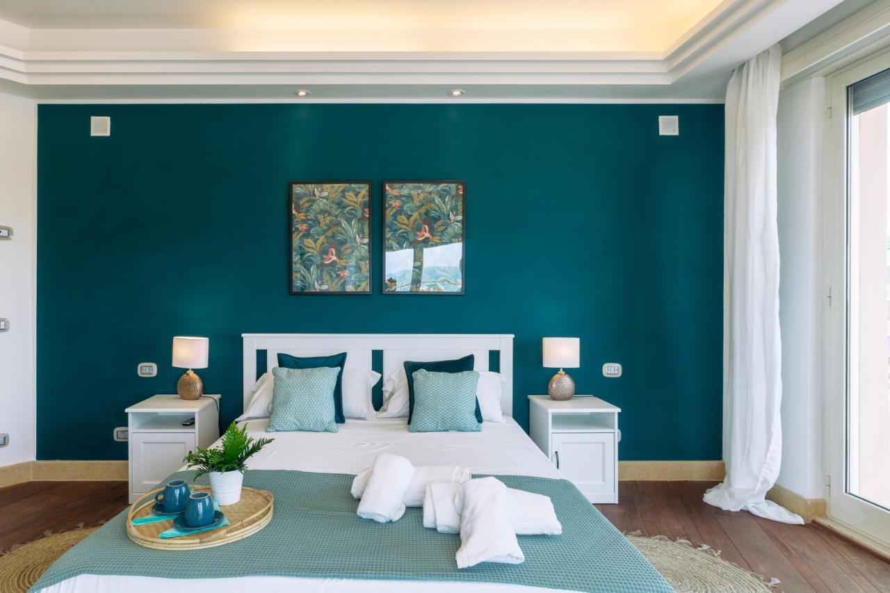 Ostia Holiday Boutique Spa ภายนอก รูปภาพ